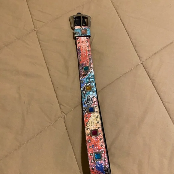 Colorful Rhinestones Embellished Western Cowgirl Festive Belt/Silver Buckle